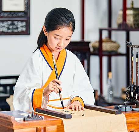 E PLUS北外壹佳学堂