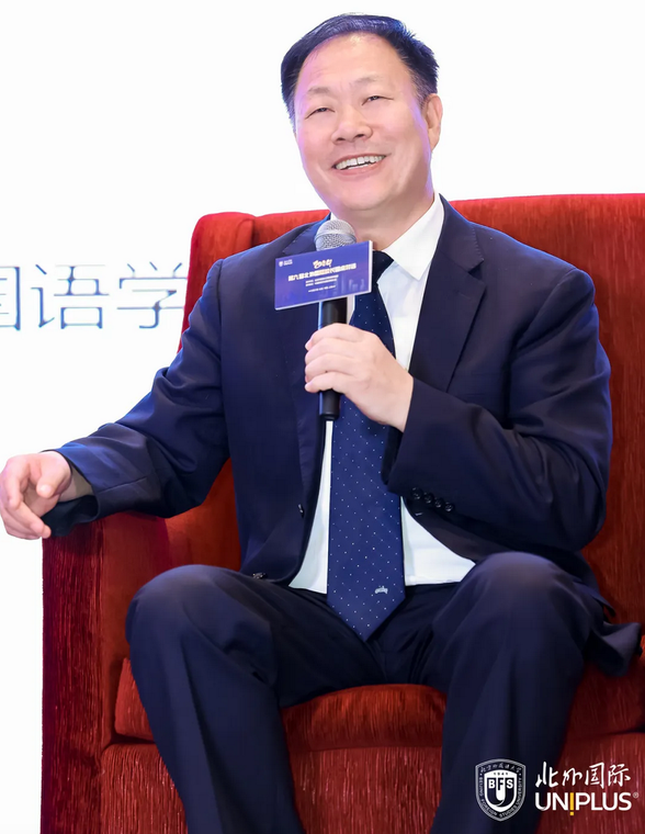 北京新学道晋中书院国际课程中心校长 袁宝栋